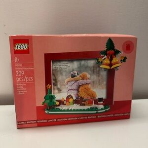 LEGO Festive Picture Frame Set Exclusive